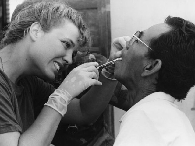 Dentista Salerno: cure complete per Fisciano con Dott. Luongo